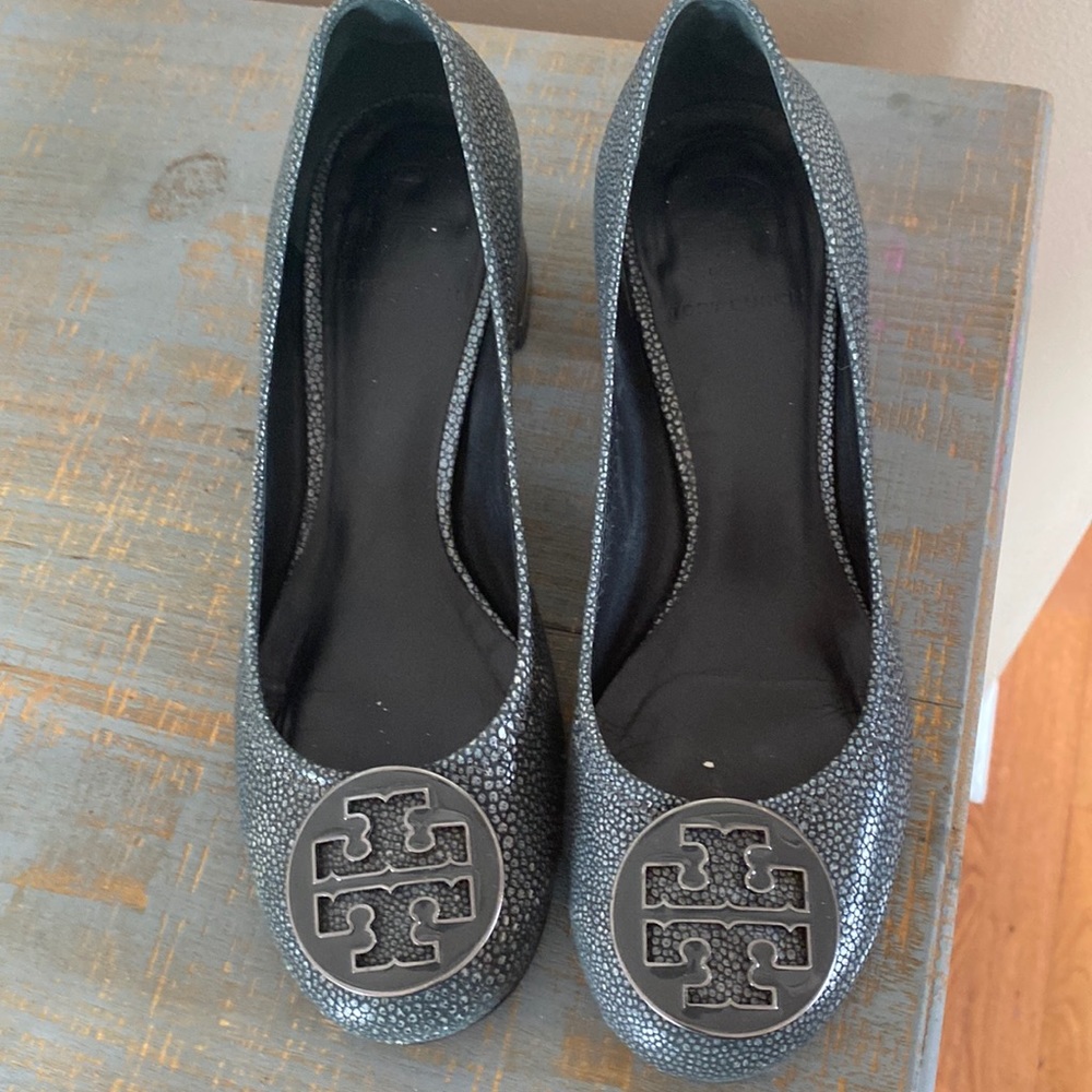 Tory Burch pumps 7 beautiful EUC 😍